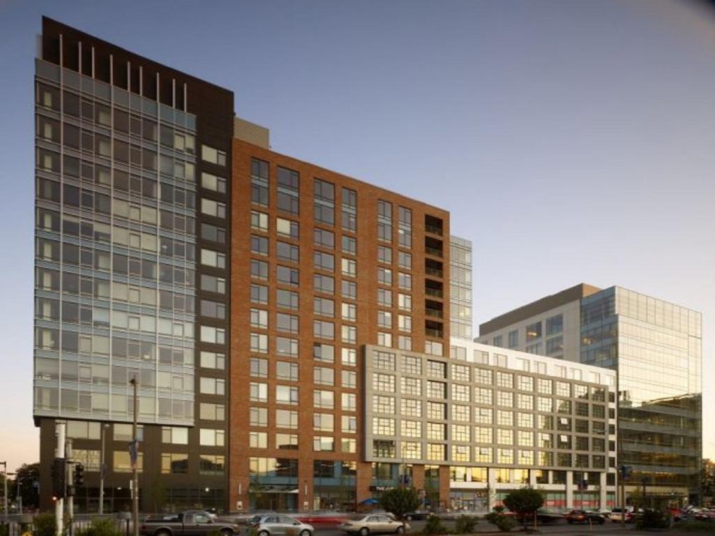 Global Luxury Suites At Kenmore Square Boston Exterior photo