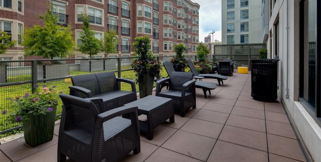 Global Luxury Suites At Kenmore Square Boston Exterior photo